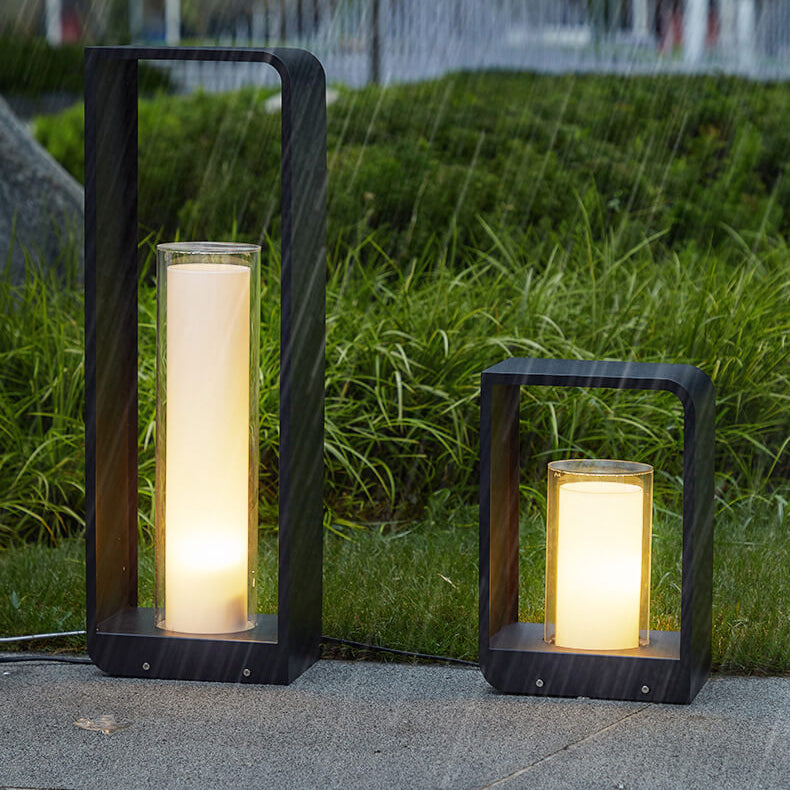 Mira Solar Landscape Light | Stainless Steel, Waterproof LED 10