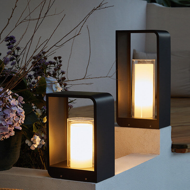 Mira Solar Landscape Light | Stainless Steel, Waterproof LED 11