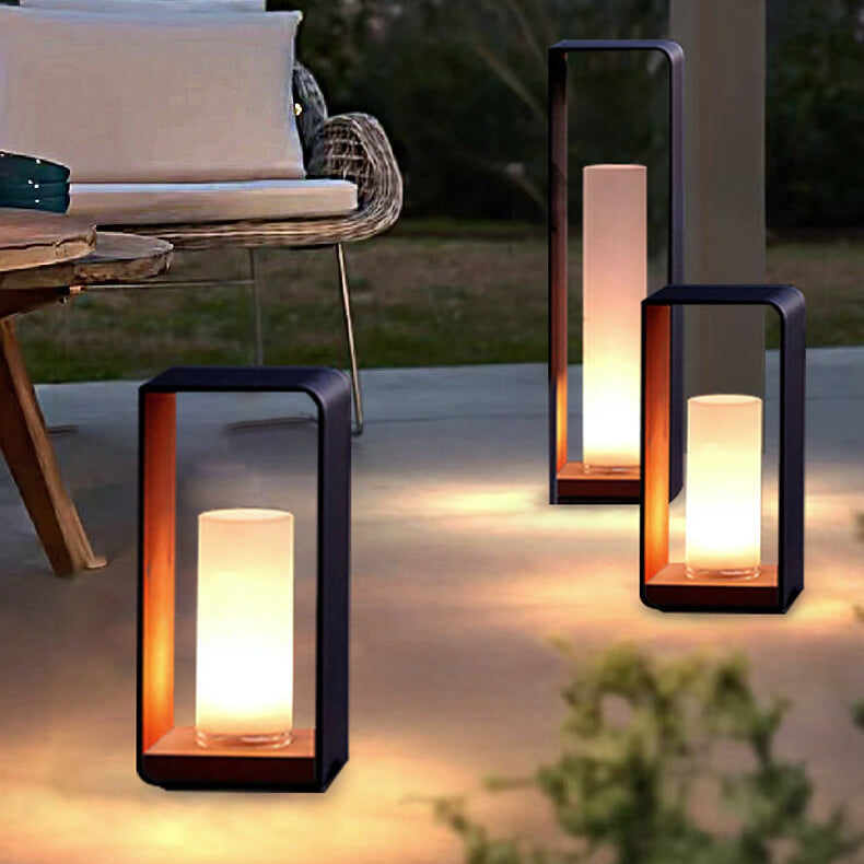 Mira Solar Landscape Light | Stainless Steel, Waterproof LED 12