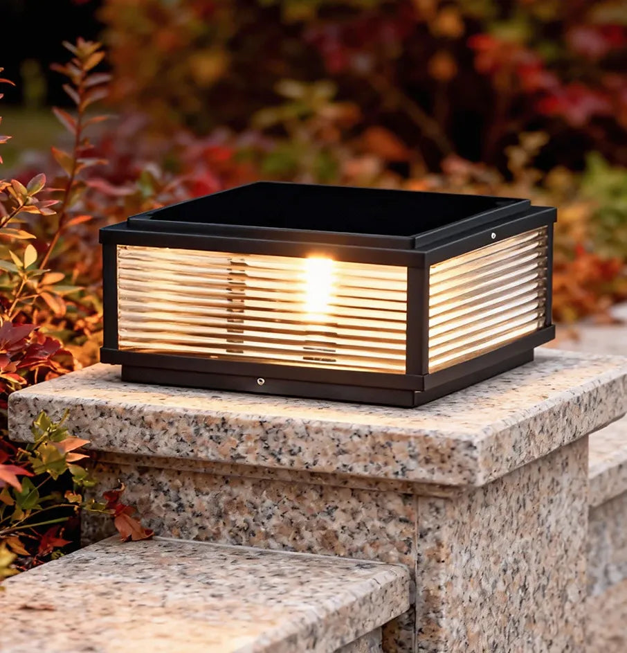 Riley Solar Garden Light | IP65 Weatherproof, Modern Design 1