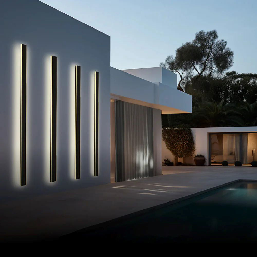 Silex Outdoor Wall Lamp | Sleek Black, Dimmable LED 14